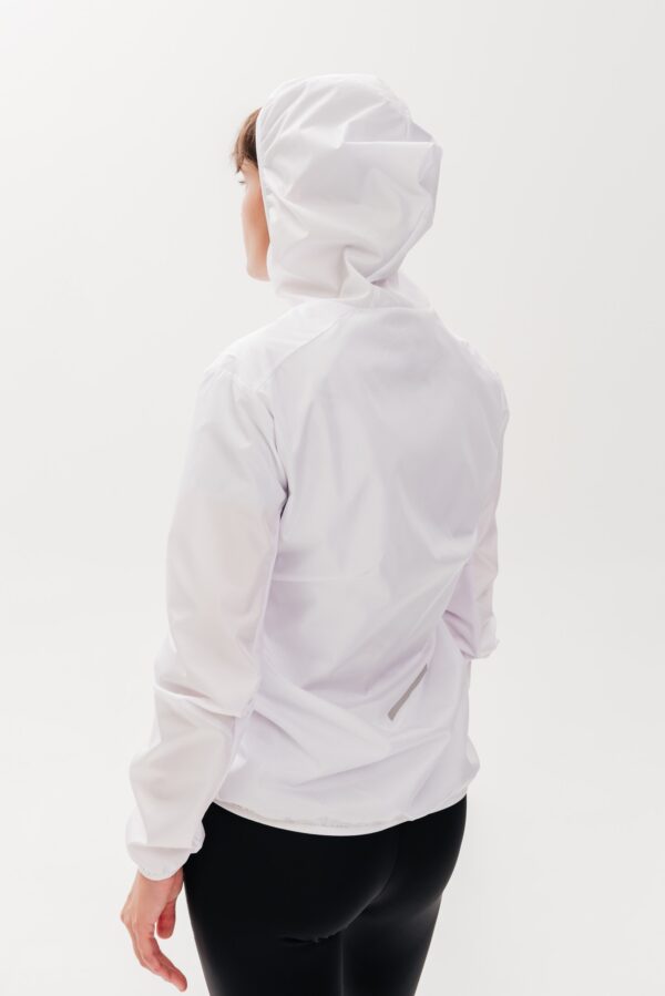 Ветровка белая женская