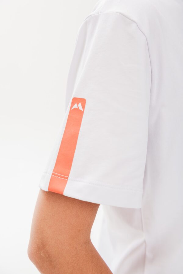 DSC_2491_resized Футболка хлопковая Линии высоты белая женская