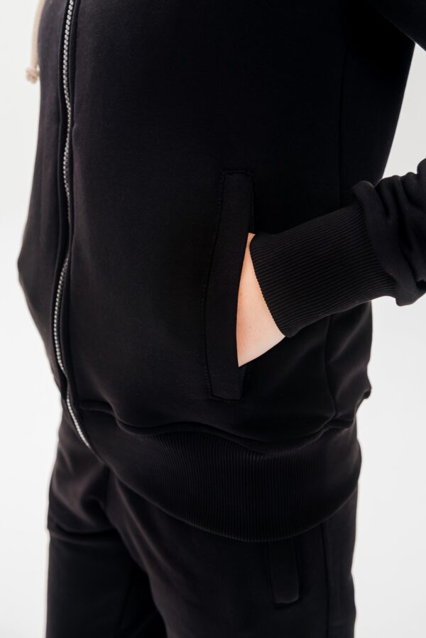 Толстовка на молнии