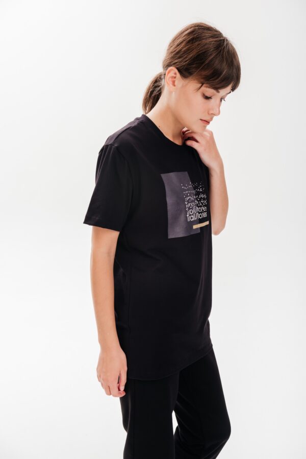 Футболка оверсайз Философия чёрная женская