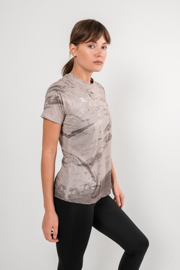 Футболка Рельефы песок