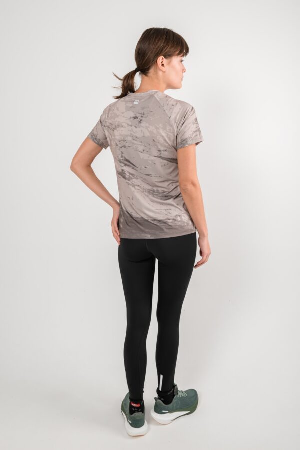 Футболка Рельефы песок