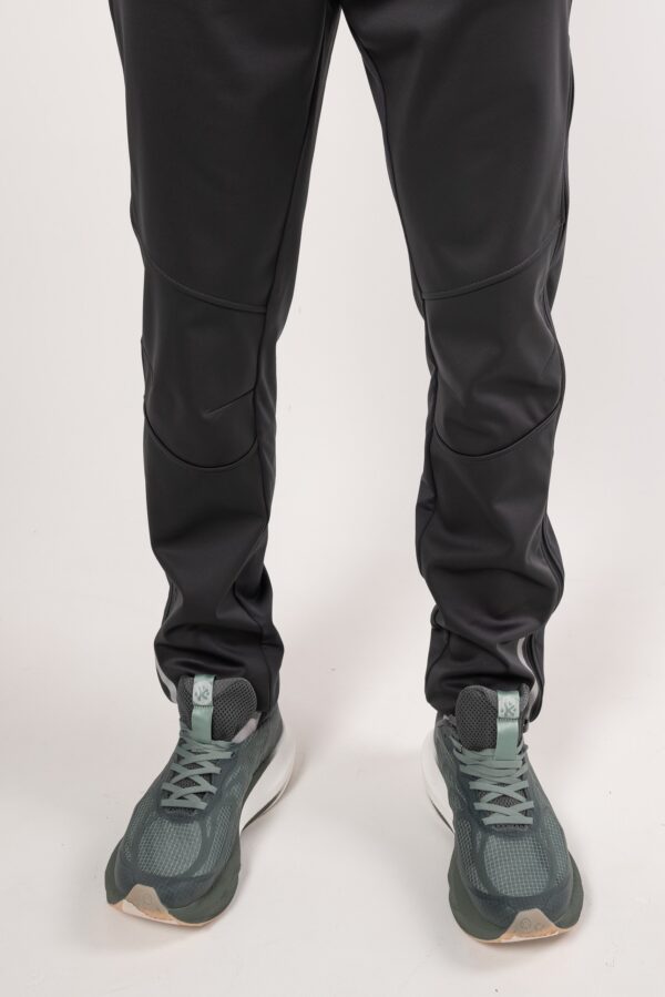 Брюки тренировочные серые мужские