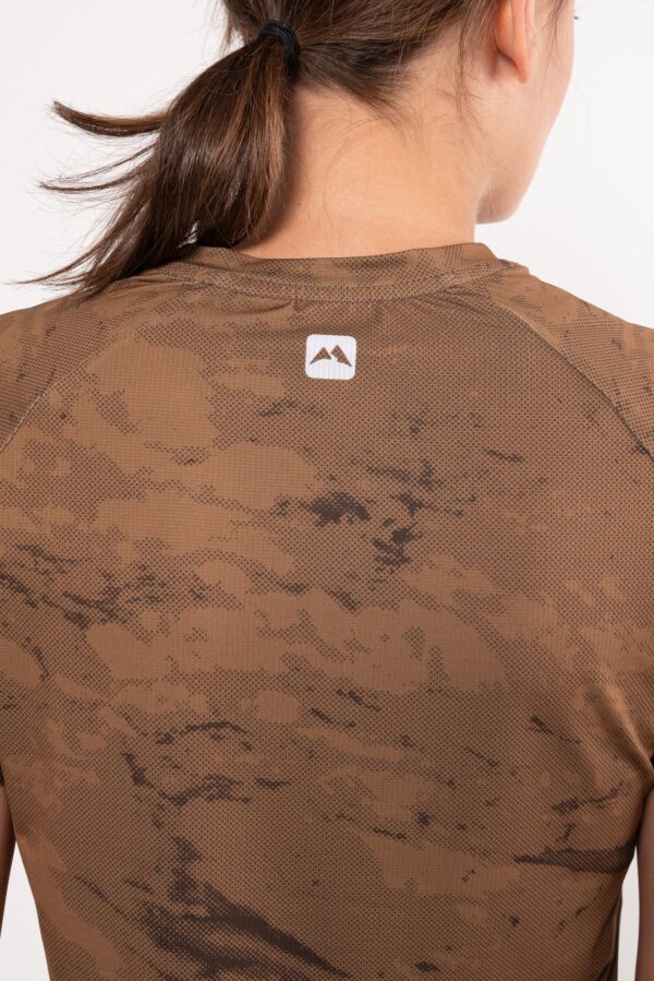 Футболка Рельефы хаки