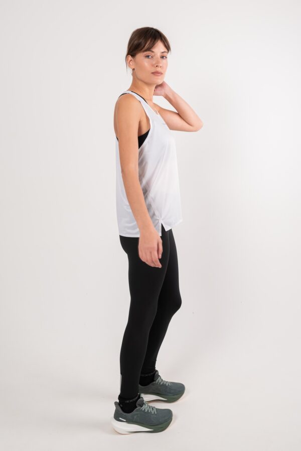 Майка RUN белая женская